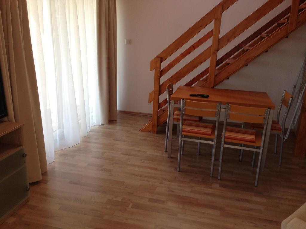 Lovagvár Apartments Gyula Quarto foto